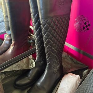 Vince Camuto Boots 7M WC